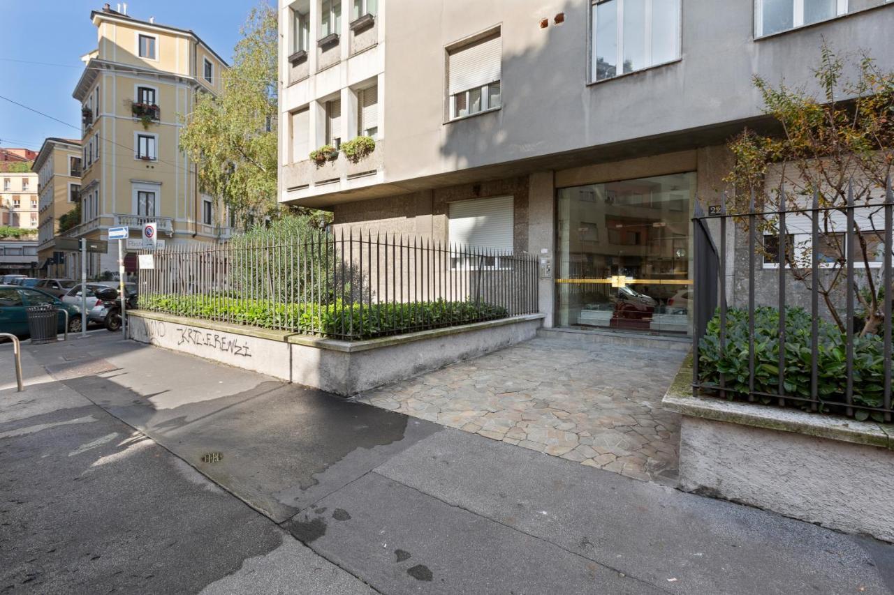 Bed & Breakfast San Calocero - Private Bathroom - Wi-Fi Milan Bagian luar foto